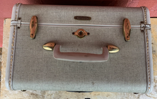 Load image into Gallery viewer, Light Blue Crane Sonic Suitcase