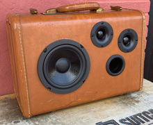 Load image into Gallery viewer, Tan Camel Sonic Suitcase