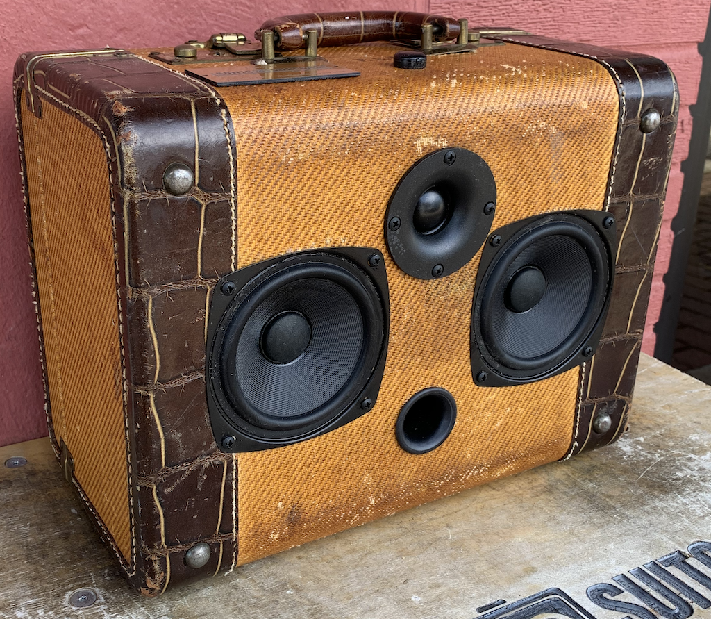 Brown Zag Sonic Suitcase