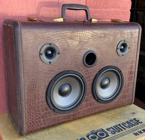 Red Garcia Sonic Suitcase